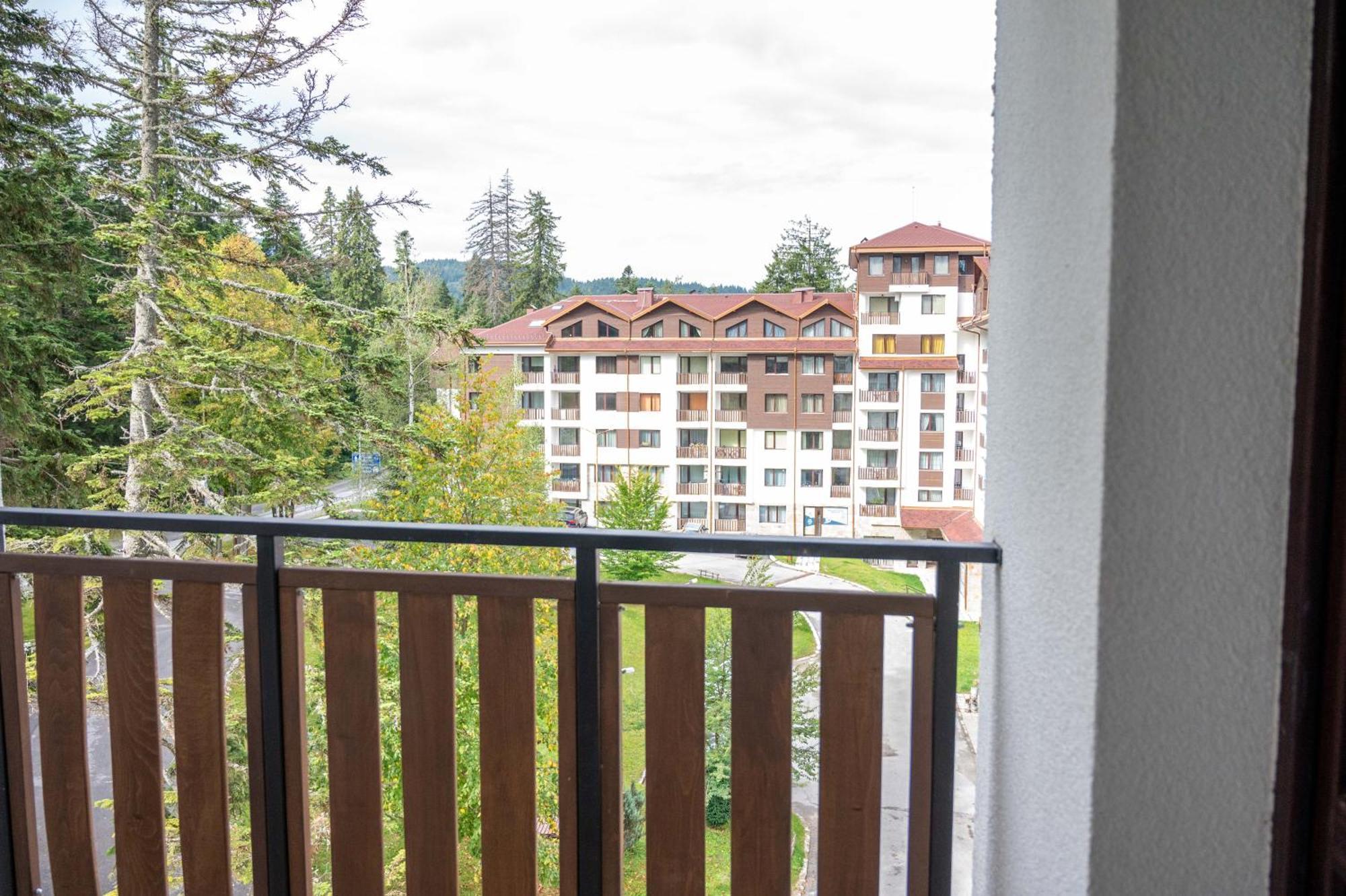 Apartment Seasons Gardens Borowez